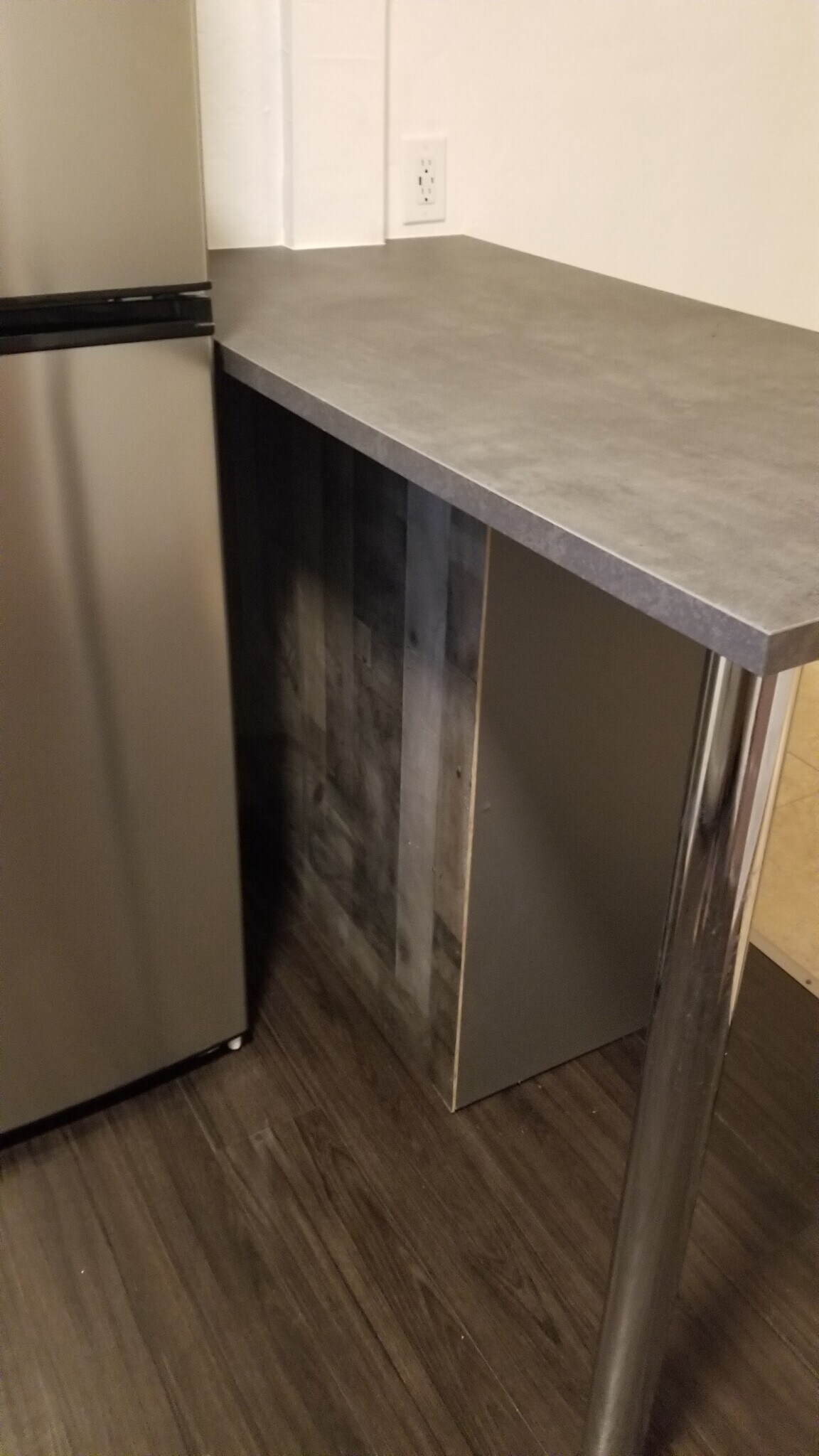 Building Photo - 515 S 20th Ave