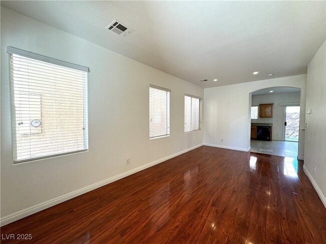 Building Photo - 5872 Sakhalin Ave