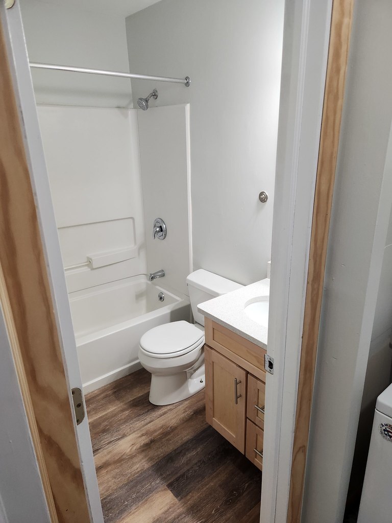 Building Photo - 227 Governors Park Rd