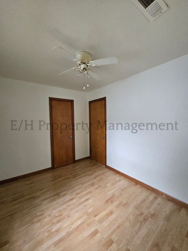 Building Photo - 826 S Fountain St