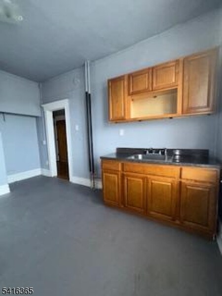 Building Photo - 37 High St