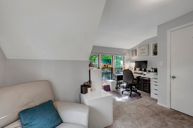 Building Photo - 4216 Brookside Ave