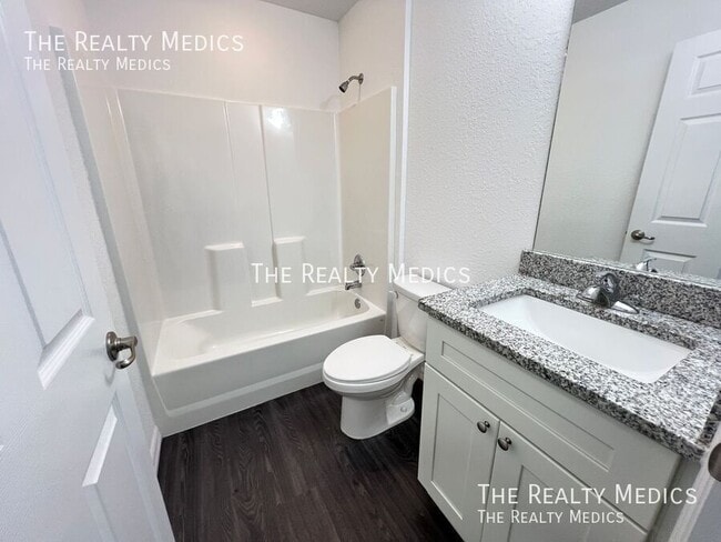 Building Photo - 111 Fisher Rd