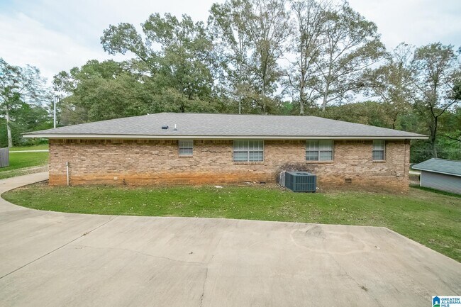 Building Photo - 12298 Richard St