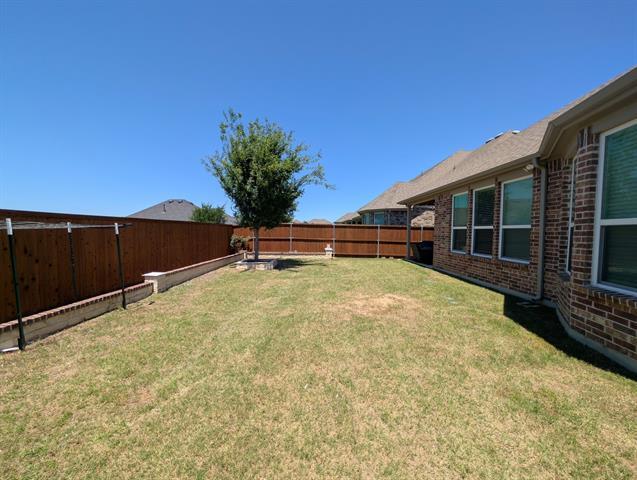 Building Photo - 2505 Temple Dr
