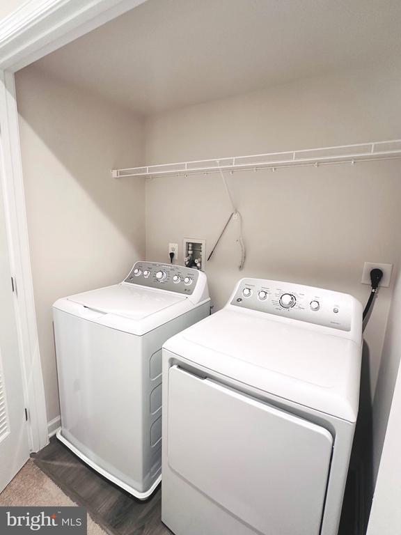 Building Photo - 303 Bait Rd