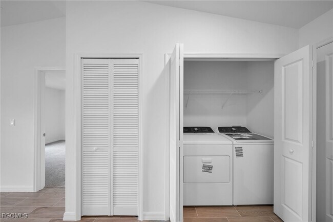 Building Photo - 3010 11th St SW