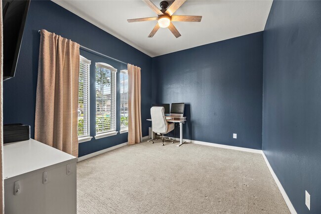 Building Photo - 9019 Stanley Oak Dr