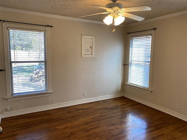 Building Photo - 3828 Collinwood Ave