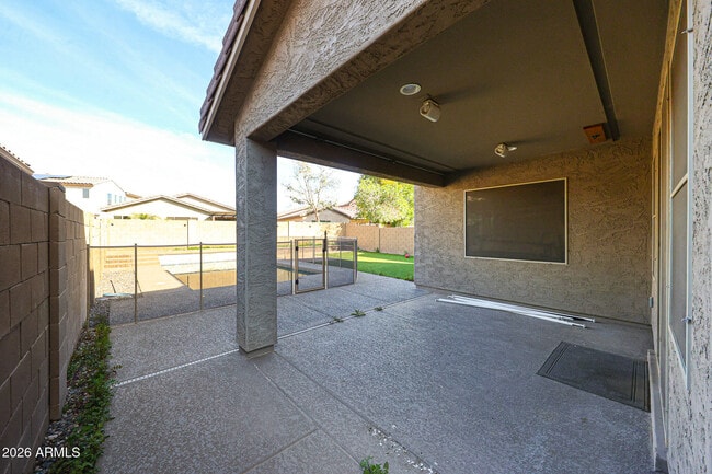 Building Photo - 12144 W Remuda Dr
