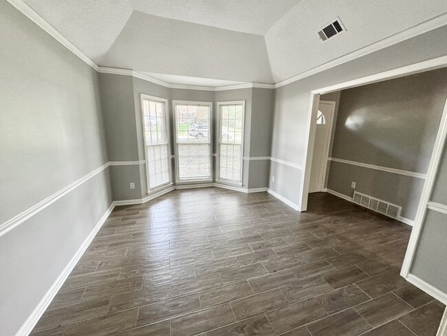Building Photo - 8415 Woolrich Dr
