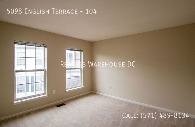 Building Photo - 5098 English Terrace