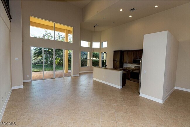 Building Photo - 11091 Sparkleberry Dr