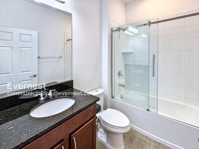 Building Photo - 10641 Cardera Dr
