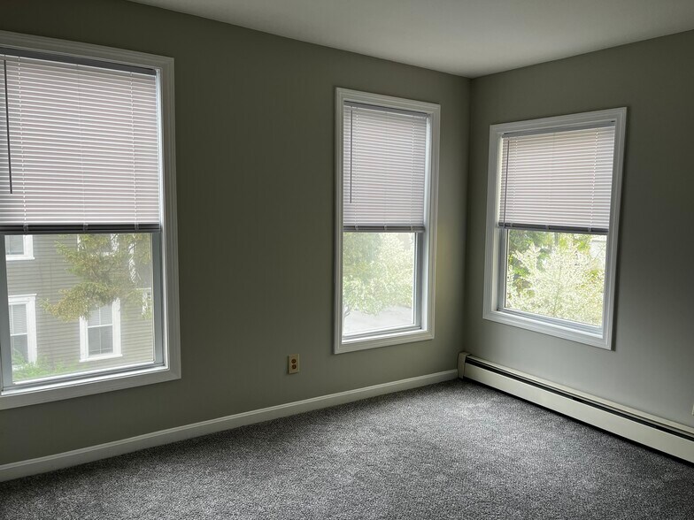 Sunny Bedrooms - 12 Beacon St