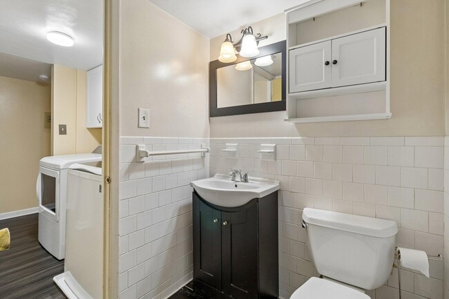 Building Photo - 13104 Clarion Ct