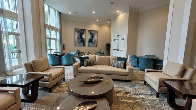 Building Photo - 3700 S Ocean Blvd