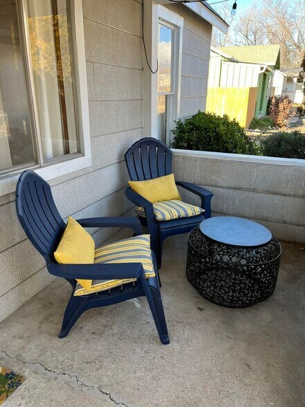 Building Photo - 536 Dameron Dr