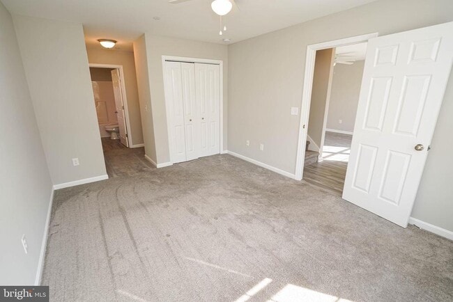 Building Photo - 2005 S Old Mill Dr