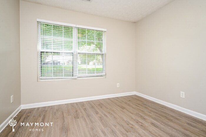 Building Photo - 127 Goldleaf Dr