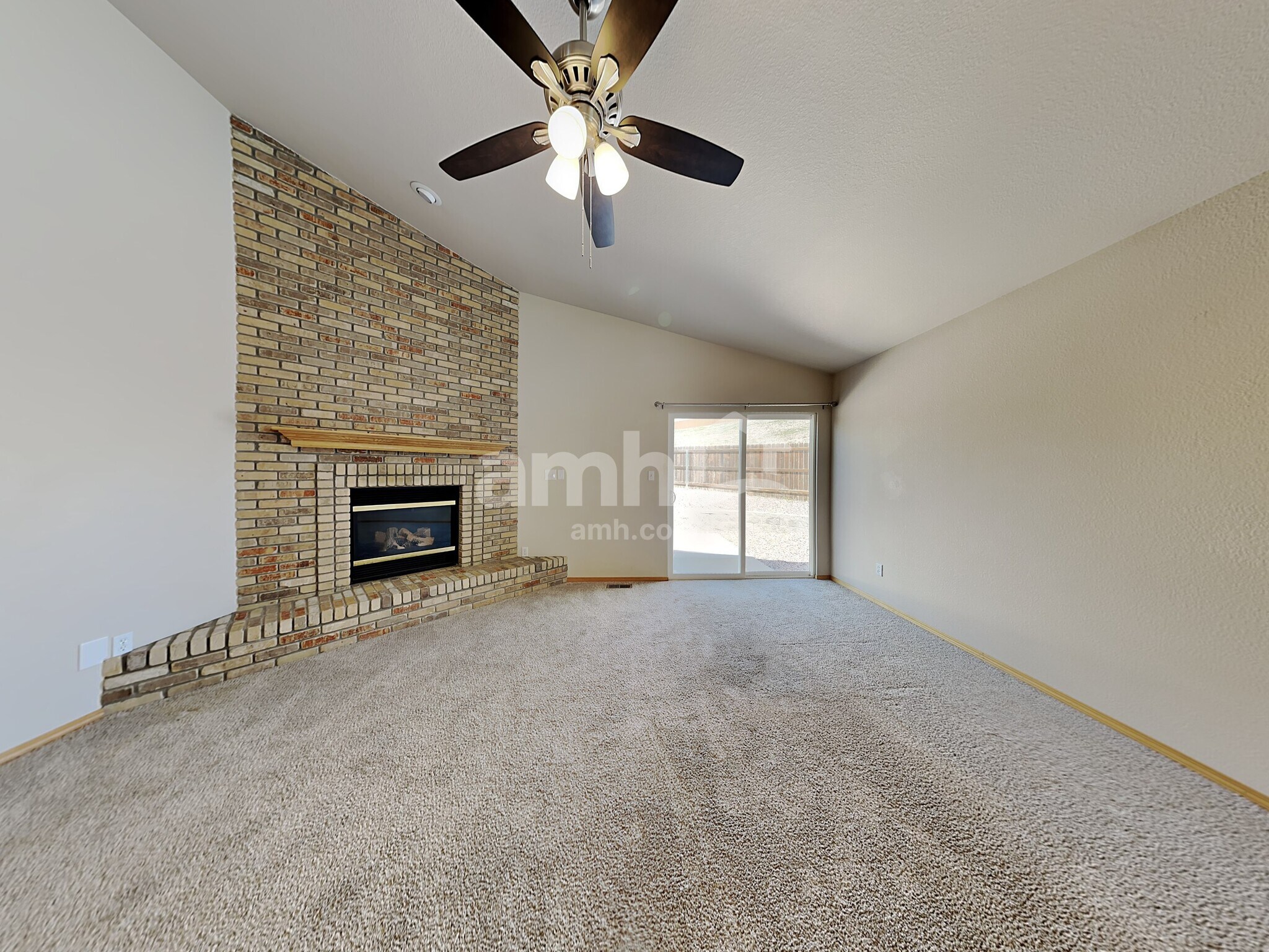 Building Photo - 7606 Cholla Ct