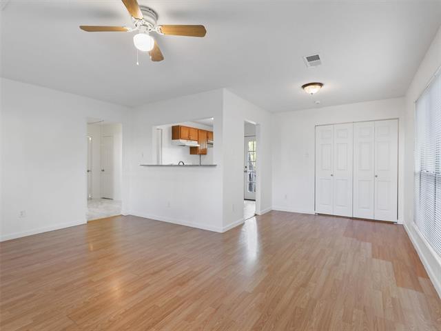 Building Photo - 3960 Lively Ln