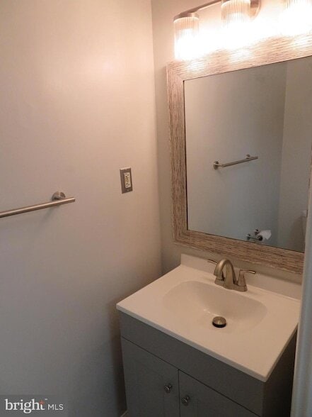 Building Photo - 9150 Lambskin Ln