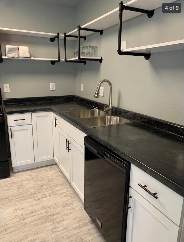 Building Photo - 112 Clover Ct