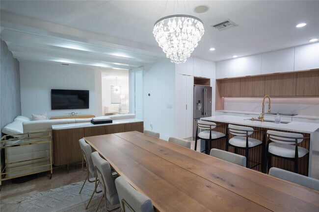 Building Photo - 4041 Devenshire Ct