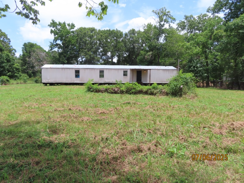 Building Photo - 217 Co Rd 438