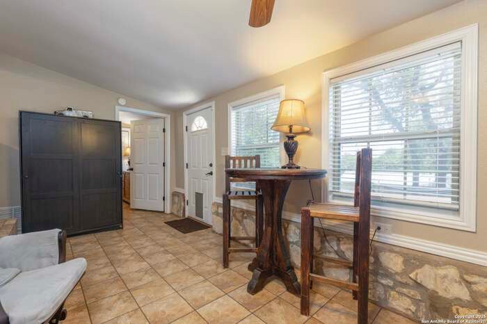 Building Photo - 232 Angel Dr