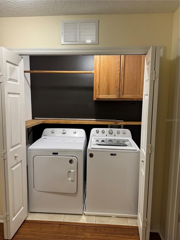 Building Photo - 1570 Barking Deer Cove