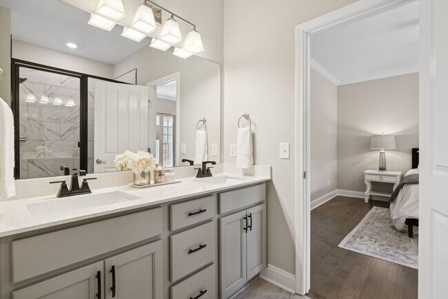 Building Photo - **UPGRADED 2022-BUILT HOME IN DESIRABLE NE...