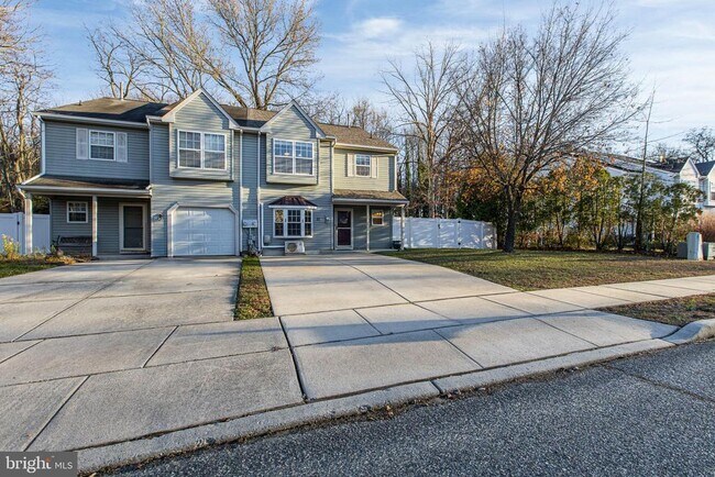 Building Photo - 51 Mecouch Dr