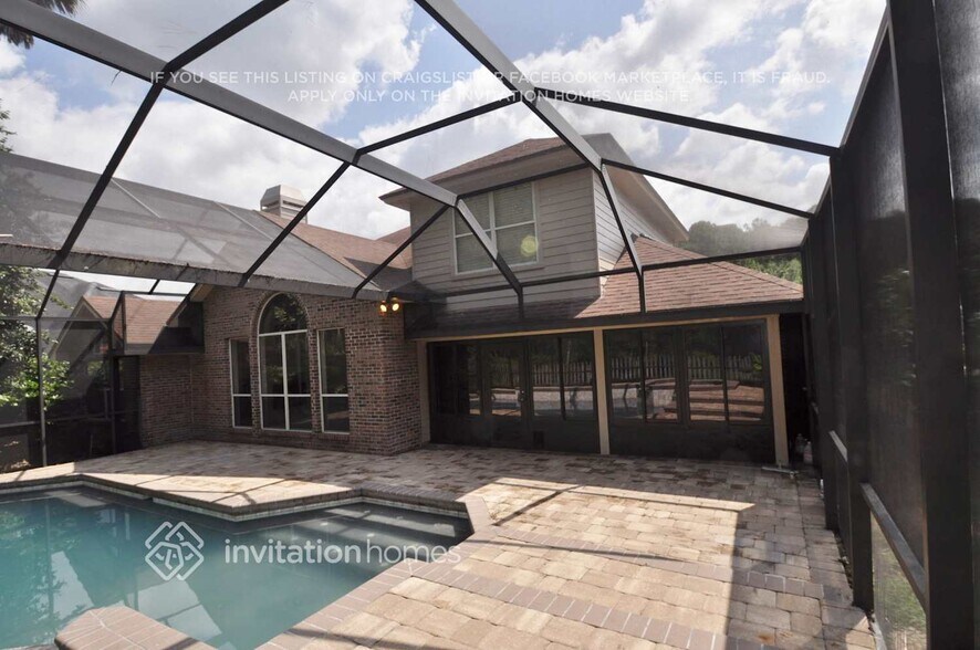 Building Photo - 9248 Starpass Dr