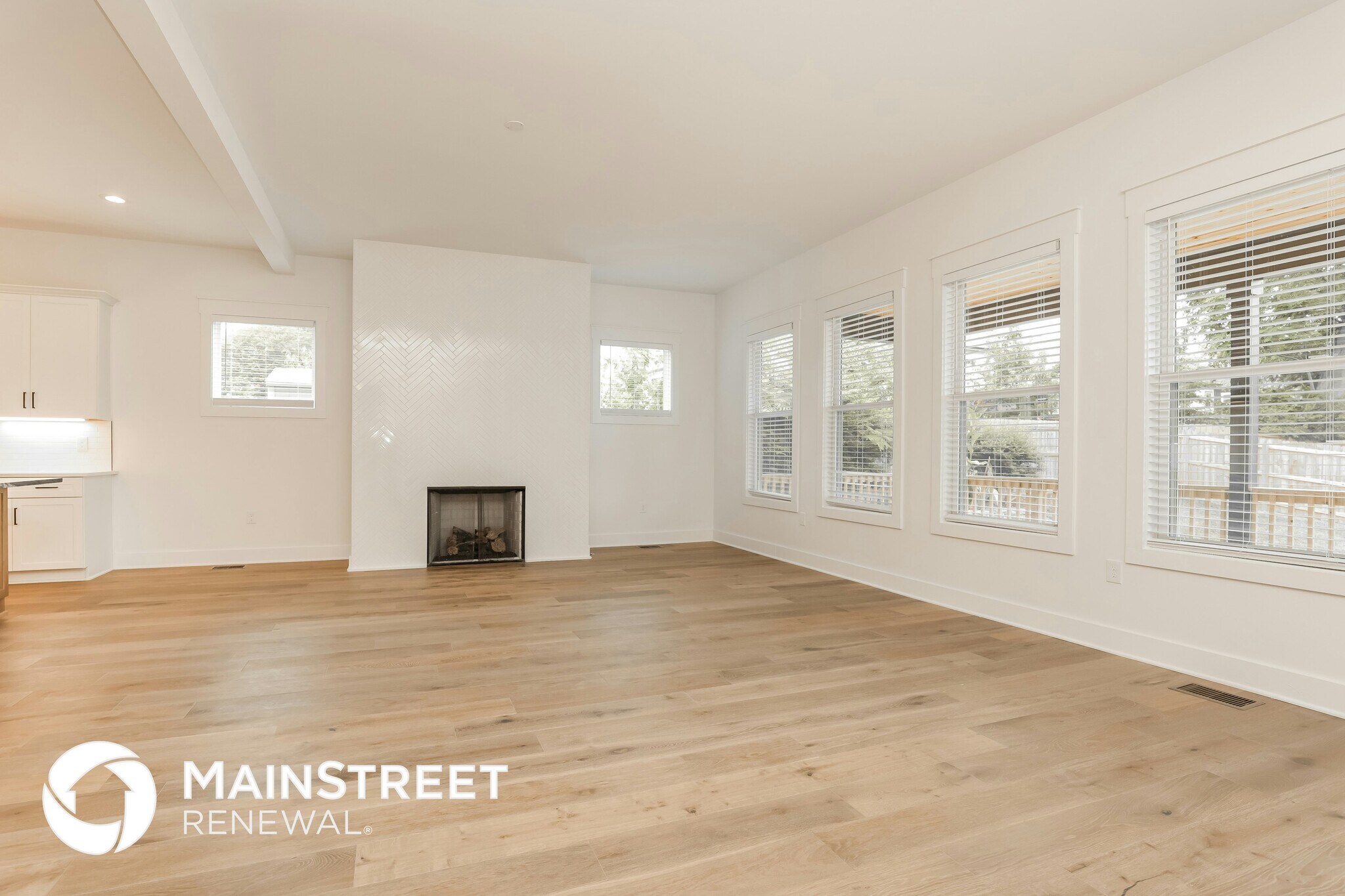 Building Photo - 1419 Preston Dr