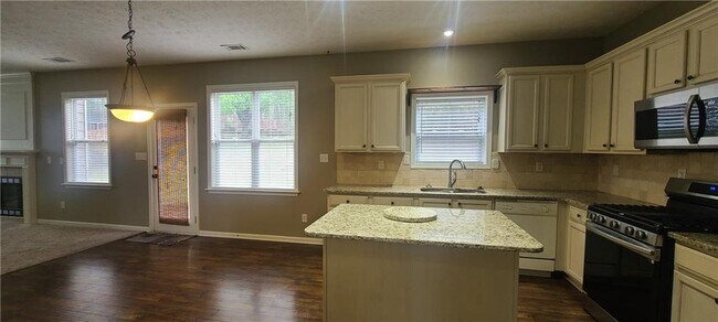 Building Photo - 2920 Cooper Woods Dr