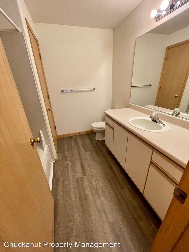 Building Photo - 1 br, 1 bath House - 4242 Wintergreen Circ...