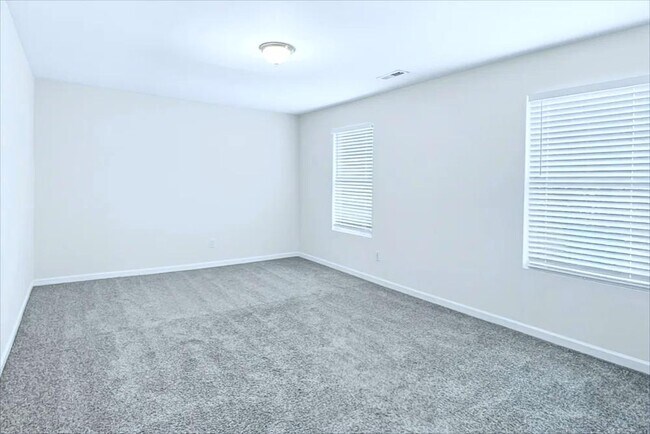Building Photo - 12127 Monaco Dr