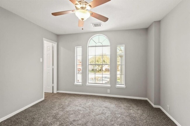 Building Photo - 12523 Avery Vale Ln