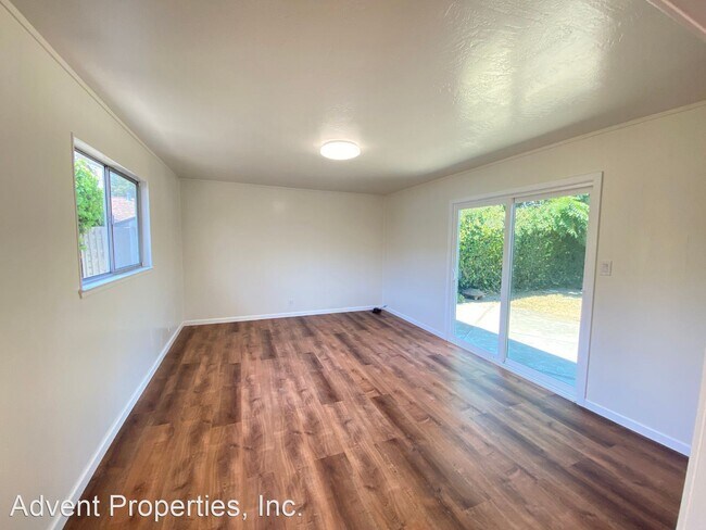 Building Photo - 3 br, 2 bath House - 24517 Townsend Ave.