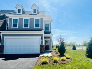 Building Photo - 659 Switchgrass Wy