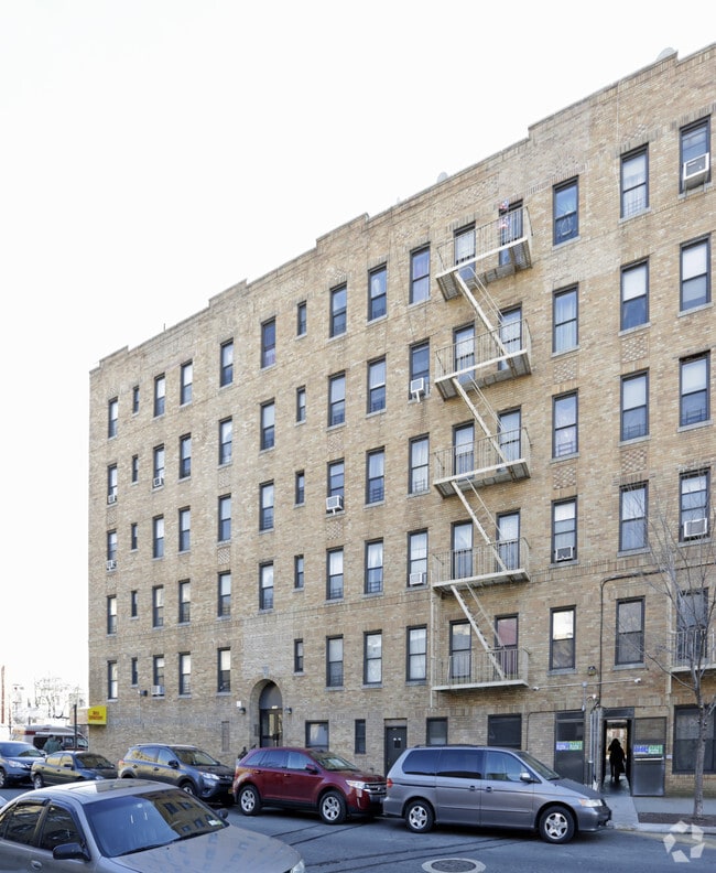 Building Photo - 1996 Gleason Ave