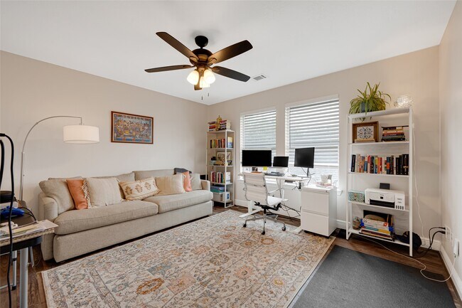 Building Photo - 4102 Caneshaw Dr