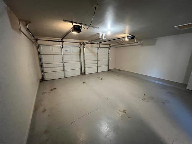 Building Photo - 2101 Plymouth Rock Dr