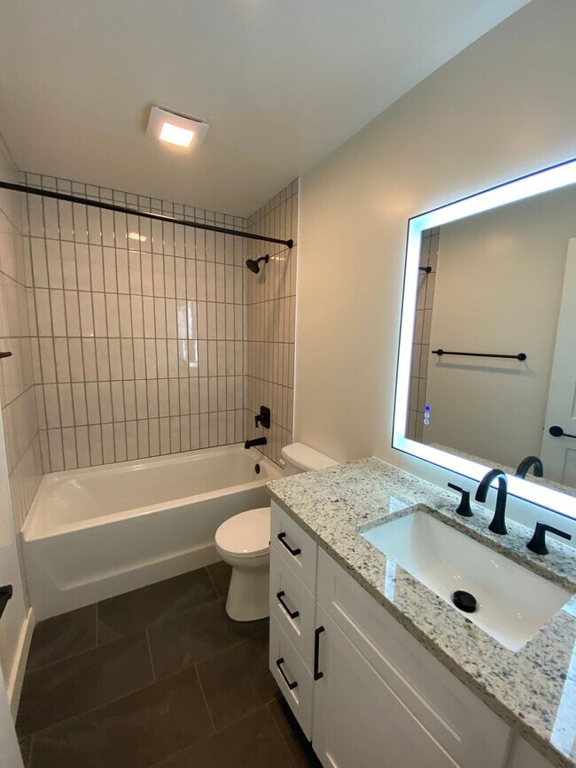 Building Photo - Brand New Luxury Apartments Steps from Beltline
