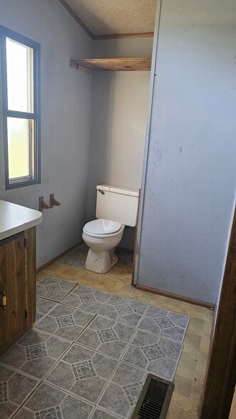 Building Photo - 106 W Apple Blossom Ln