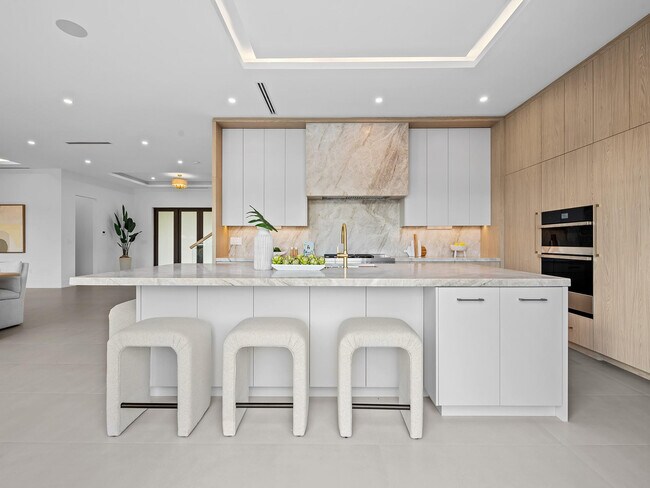 Building Photo - 1317 Tangelo Isle