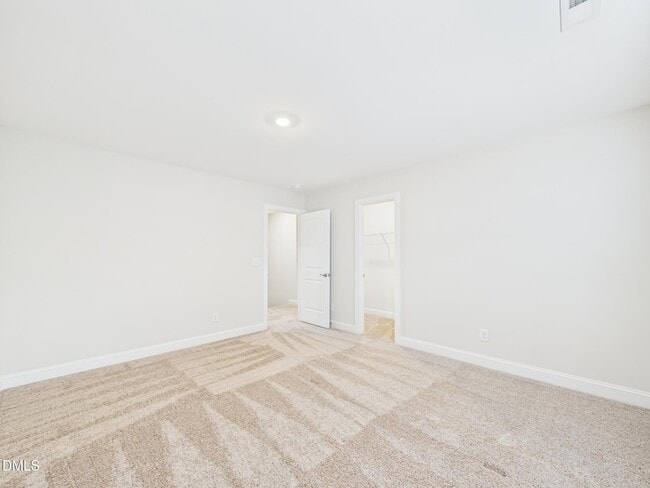 Building Photo - 110 Symmetry Lp