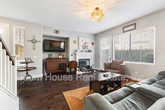 Building Photo - 23919 Brescia Dr